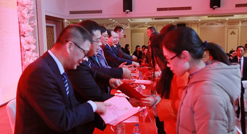 ָ�����򣬰��������