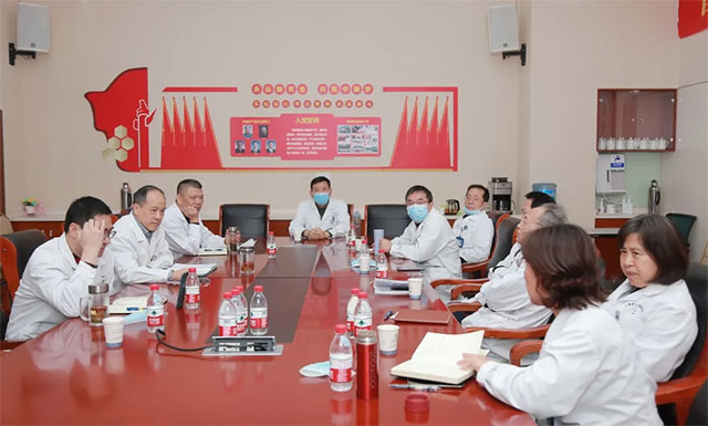 �t(y��)Ժ�I(l��ng)��(d��o)�c��(j��ng)��(n��i)����Մ